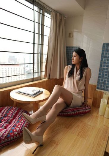 《巨乳女教师》hd在线_720手机在线观看