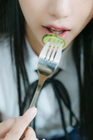 国内精品国内自产视频_720高清在线