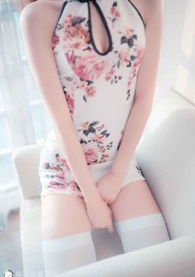 人妻中文无码久热丝袜_高清在线手机播放