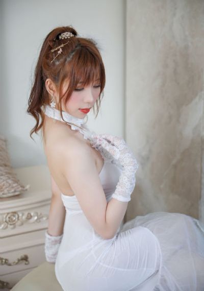 乳揉みま痴汉电车中文字幕_高清天堂在线
