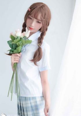 人妻精品久久久久中文字幕一冢本_HD免费在线观看