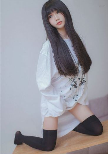 男医生把我腿打开摸到高潮_4K电影在线观看
