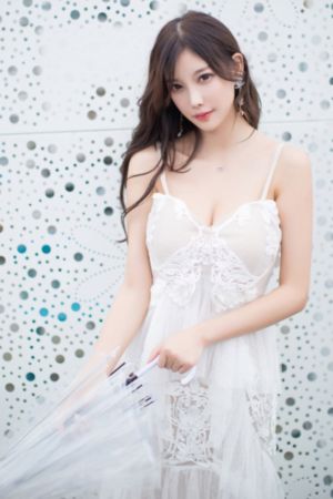 丝袜美女喷水_DVD手机在线观看