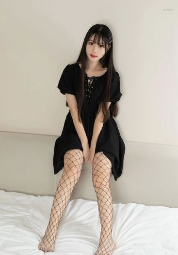 陌陌97超碰在线人人操_720全集在线观看