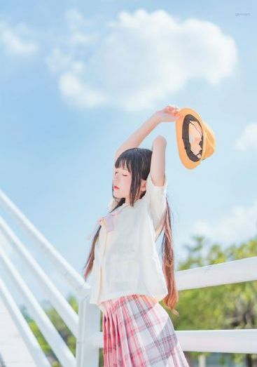 愛妃国产青草视频免费观看_BD韩语在线观看