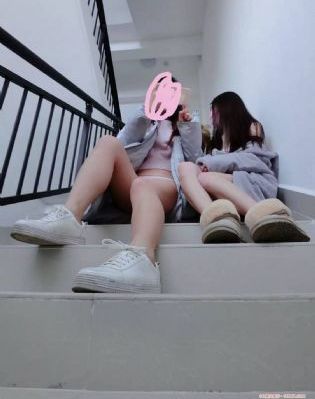 蜜桃av秘_BD国语电影免费在线