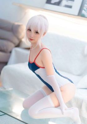 欧美综合精品专区_1080完整在线观看